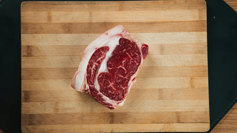 Paraguassu FM 87.9 — Como vai ficar o preço da carne bovina em 2026 Após picos de alta até a metade do ano, preços de diferentes tipos de carne bovina desaceleraram no segundo semestre, impulsionados por um volume recorde de produção no Brasil. O aumento da oferta fez, inclusive, o país ultrapassar os Estados Unidos como o maior produtor [&hellip;]